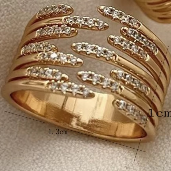 Anthropologie Spiral Gold Crystal Ring - Picture 4 of 14